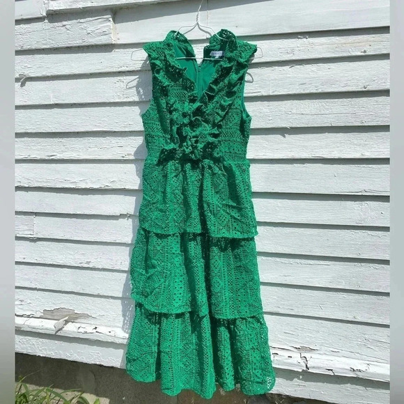 Endless Rose Lace Green tiered Midi Dress (M) - Picture 5 of 8